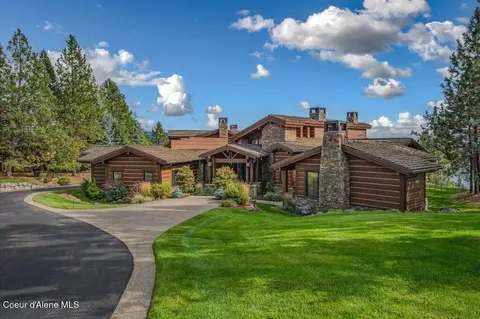 6252 W Platinum Dr, Coeur D'alene, ID 83814