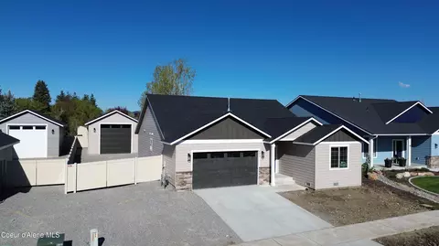 8073 N Pasture View St, Post Falls, ID 83854
