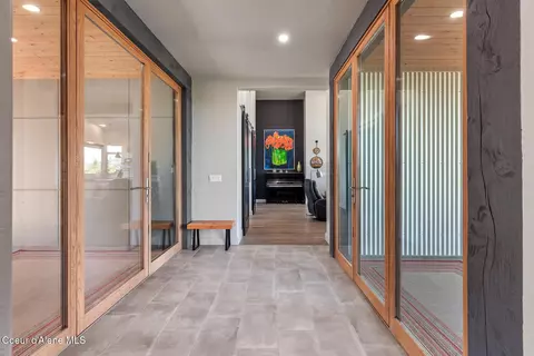 Entry Way - 8655 E Challenge Rd, Hayden, ID 83835 photo 1 of 2
