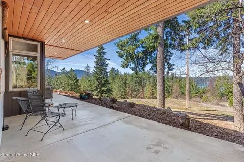 Exterior - 8655 E Challenge Rd, Hayden, ID 83835 photo 5 of 9
