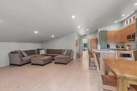 Living - 8655 E Challenge Rd, Hayden, ID 83835 photo 6 of 6