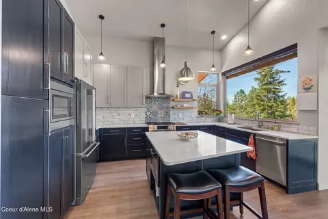 Kitchen - 8655 E Challenge Rd, Hayden, ID 83835 photo 2 of 8