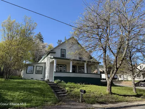 1027 Jefferson Ave, Saint Maries, ID 83861