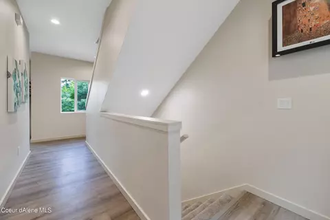 Entry Way - 414 2nd St, Kellogg, ID 83837 photo 1 of 1