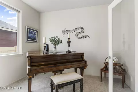 Entry Way - 984 E Allenby Ave, Post Falls, ID 83854 photo 3 of 7