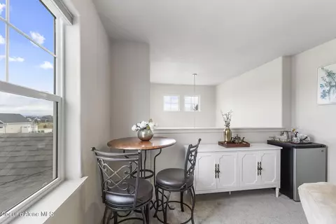 Dining - 984 E Allenby Ave, Post Falls, ID 83854 photo 3 of 3