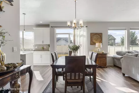 Dining - 984 E Allenby Ave, Post Falls, ID 83854 photo 1 of 3