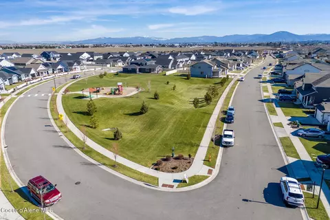 View/Area - 984 E Allenby Ave, Post Falls, ID 83854 photo 1 of 6