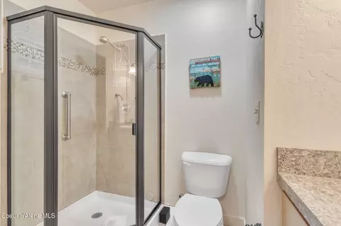 Bath - 209 Pomrankey Ln, Dover, ID 83825 photo 3 of 3