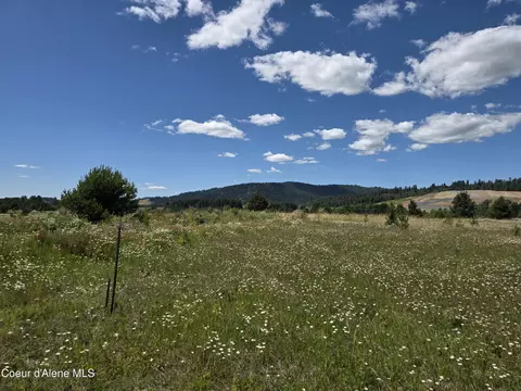 11 S Bolen St, Coeur D'alene, ID 83814