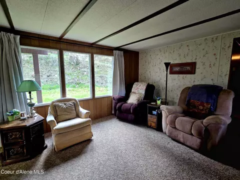 Living - 79 Outrigger Dr, Sagle, ID 83860 photo 1 of 2