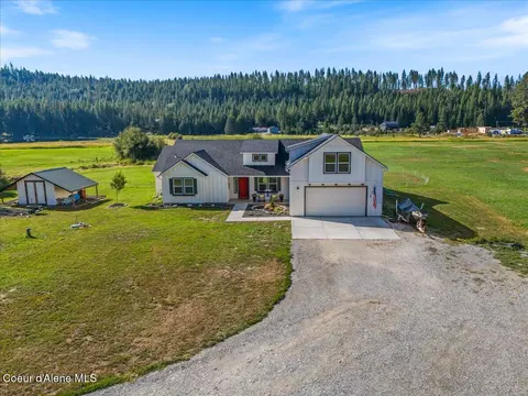 1974 Kelso Lake Rd, Athol, ID 83801