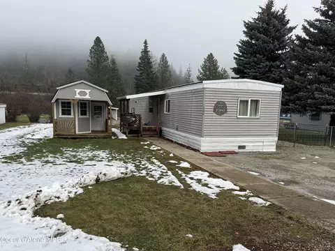 1704 W Yellowstone Ave, Osburn, ID 83849