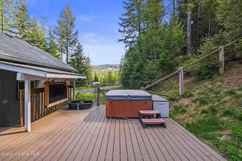 Exterior - 12052 S Diamond Rd, Harrison, ID 83833 photo 5 of 22