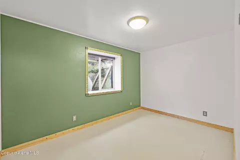 Bedroom - 12052 S Diamond Rd, Harrison, ID 83833 photo 6 of 6