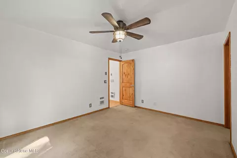 Bedroom - 12052 S Diamond Rd, Harrison, ID 83833 photo 5 of 6