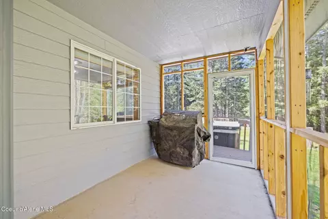 Exterior - 12052 S Diamond Rd, Harrison, ID 83833 photo 11 of 22
