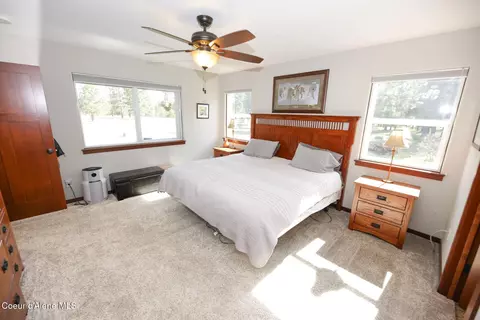 Bedroom - 4525 E Rosemont Dr, Athol, ID 83801 photo 2 of 6