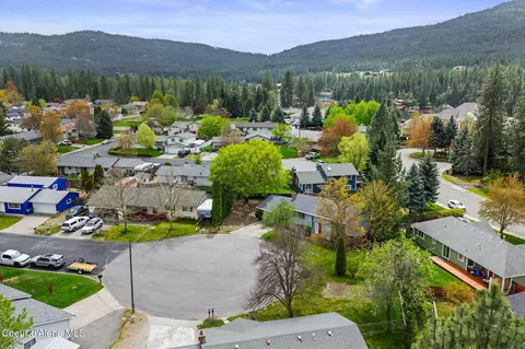 View/Area - 1500 E Brook Dr, Post Falls, ID 83854 photo 5 of 9