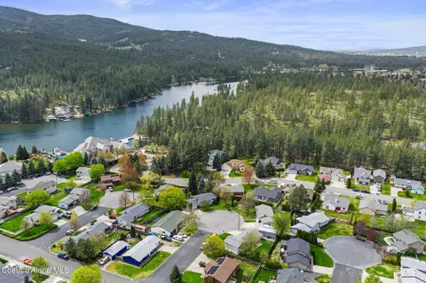 View/Area - 1500 E Brook Dr, Post Falls, ID 83854 photo 7 of 9