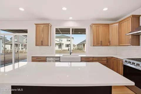 3297 N Segar Loop, Post Falls, ID 83854 photo 15