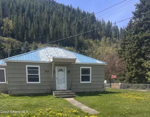 313 E Larch Ave, Osburn, ID 83849