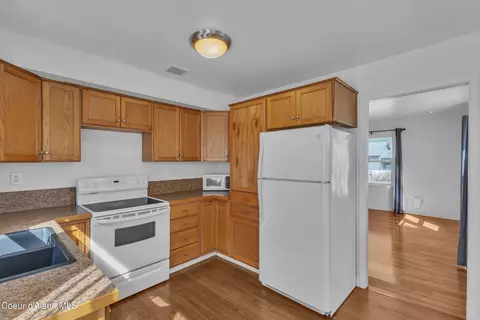 Kitchen - 313 E Larch Ave, Osburn, ID 83849 photo 1 of 3