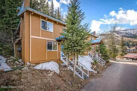Exterior - 226 Mogul Hill Rd Building 3 Rd #1, Sandpoint, ID 83864 photo 2 of 2