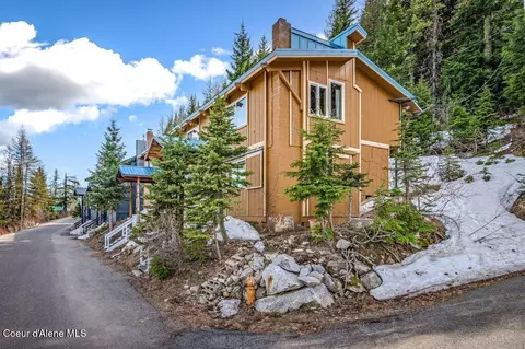 Exterior - 226 Mogul Hill Rd Building 3 Rd #1, Sandpoint, ID 83864 photo 1 of 2