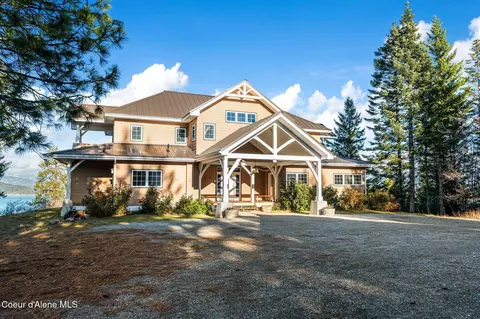Exterior - 1175 Eureka Rd, Sagle, ID 83860 photo 4 of 15