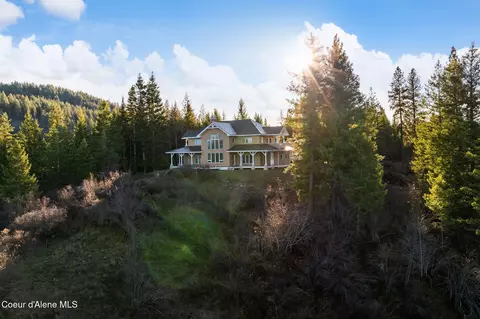 Exterior - 1175 Eureka Rd, Sagle, ID 83860 photo 13 of 15