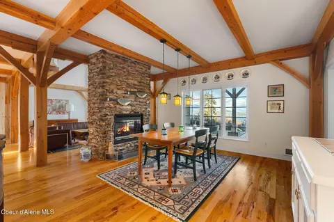 Dining - 1175 Eureka Rd, Sagle, ID 83860 photo 2 of 3