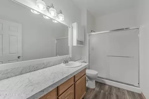 Bath - 503 E Whitewater Ln, Post Falls, ID 83854 photo 1 of 2