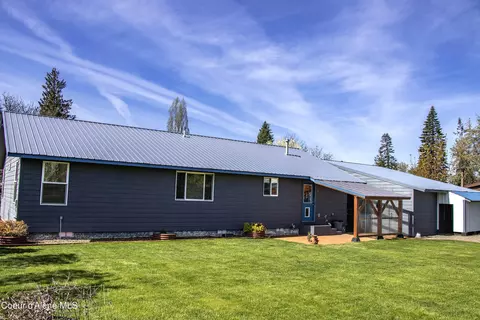 Exterior - 316 W 6th Ave, Clark Fork, ID 83811 photo 5 of 11