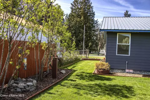 Exterior - 316 W 6th Ave, Clark Fork, ID 83811 photo 9 of 11