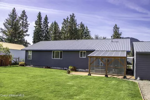 Exterior - 316 W 6th Ave, Clark Fork, ID 83811 photo 4 of 11