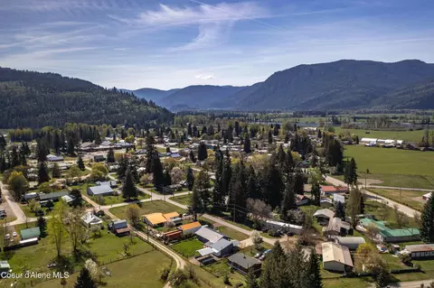 View/Area - 316 W 6th Ave, Clark Fork, ID 83811 photo 5 of 9