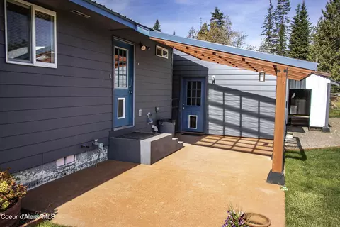 Exterior - 316 W 6th Ave, Clark Fork, ID 83811 photo 2 of 11