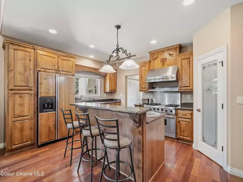 Kitchen - 4231 E Burchell Dr, Hayden, ID 83835 photo 2 of 5