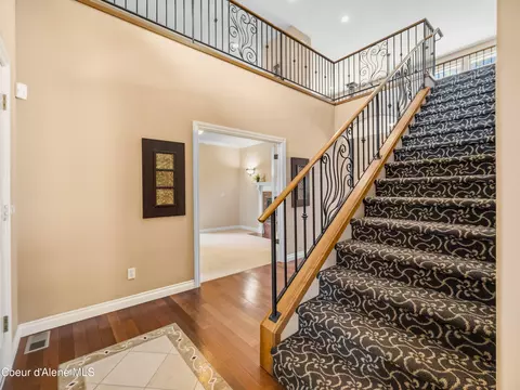 Entry Way - 4231 E Burchell Dr, Hayden, ID 83835 photo 3 of 9