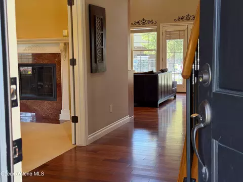 Entry Way - 4231 E Burchell Dr, Hayden, ID 83835 photo 1 of 9