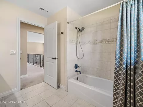 Bath - 4231 E Burchell Dr, Hayden, ID 83835 photo 8 of 10