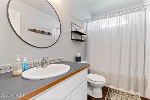 Bath - 315 E Titanium Ct, Post Falls, ID 83854 photo 3 of 3