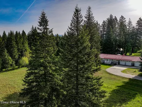 682 Pinecrest Loop, Sandpoint, ID 83864 photo 5