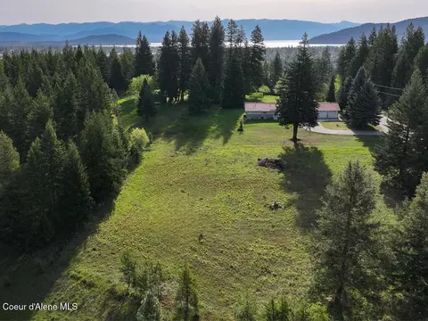682 Pinecrest Loop, Sandpoint, ID 83864 photo 4