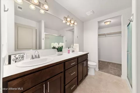 Bath - 1526 N Minam Loop, Post Falls, ID 83854 photo 1 of 3