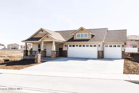 1726 W Valentin Loop, Coeur D'alene, ID 83815