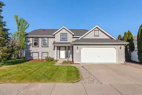 8178 N Coolin Dr, Hayden, ID 83835