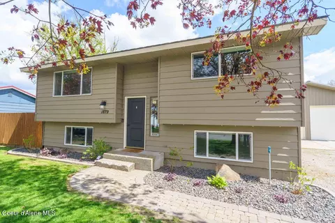 Exterior - 1879 E Prairieview Dr, Post Falls, ID 83854 photo 1 of 13