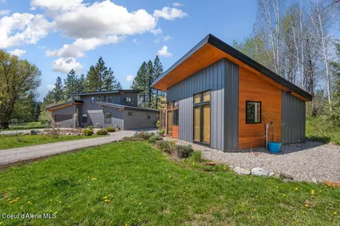 Exterior - 10130 W Pine St, Sandpoint, ID 83864 photo 11 of 11
